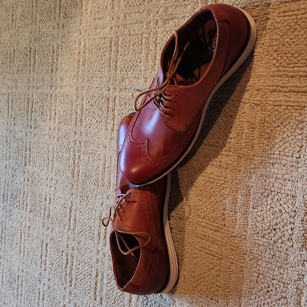 Mens dress shoes